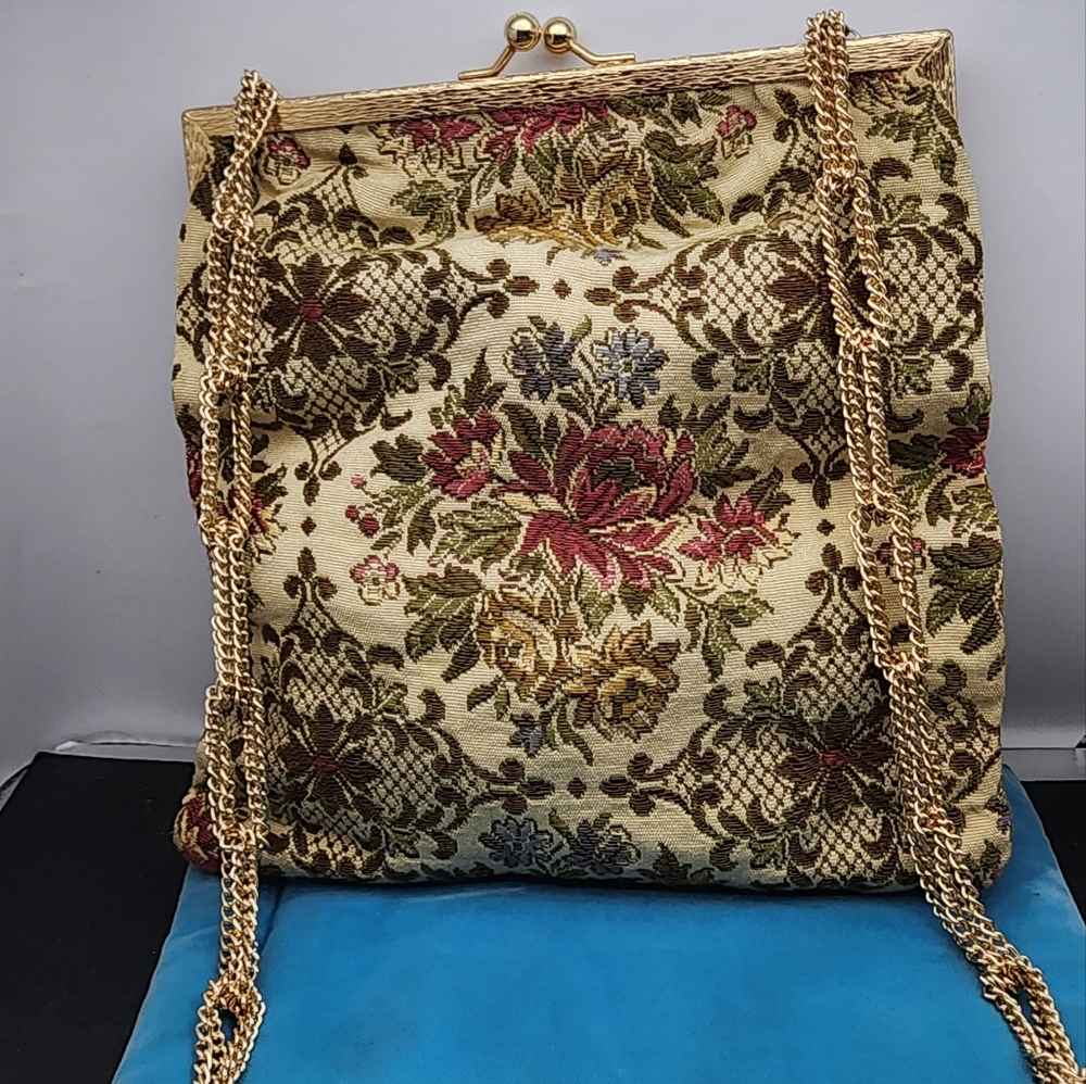 Vintage Walborg Floral Embroidered Tapestry Frame Purse Handbag W. Germany